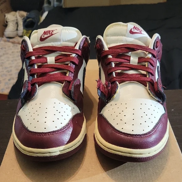 Nike Dunk Low SE Sisterhood Sail Team Red (Womens) Womens Sz 9 - Picture 4 of 11